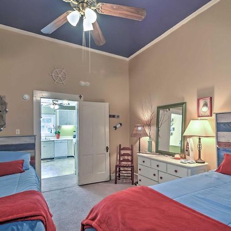 Charming Gulfport Getaway Only 3 Blocks To Beach! Екстериор снимка