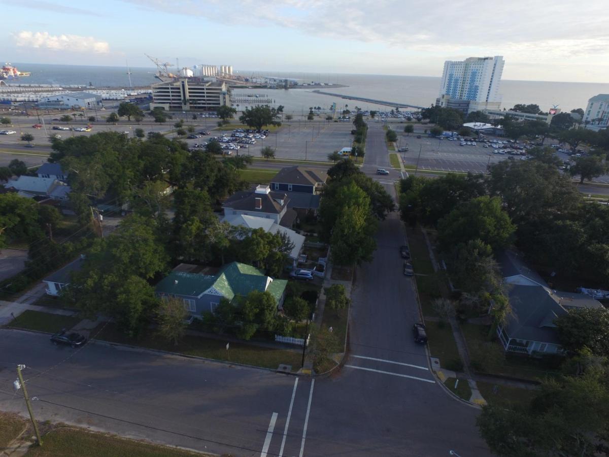 Charming Gulfport Getaway Only 3 Blocks To Beach! Екстериор снимка